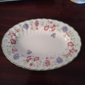 Churchill  small platter